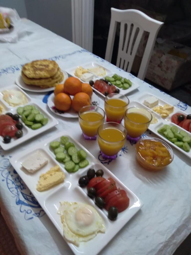 Sara Guesthouse Berat Luaran gambar