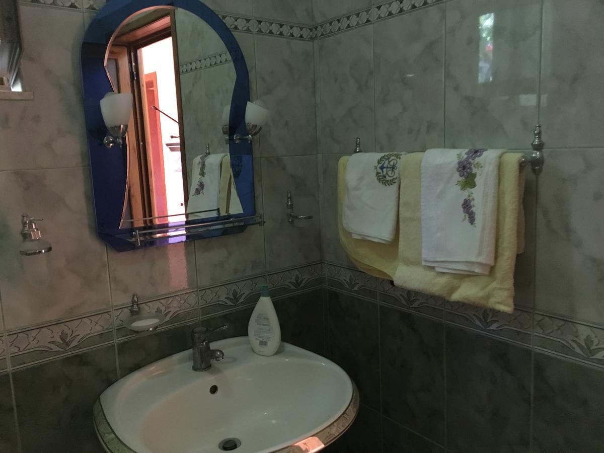 Sara Guesthouse Berat Luaran gambar